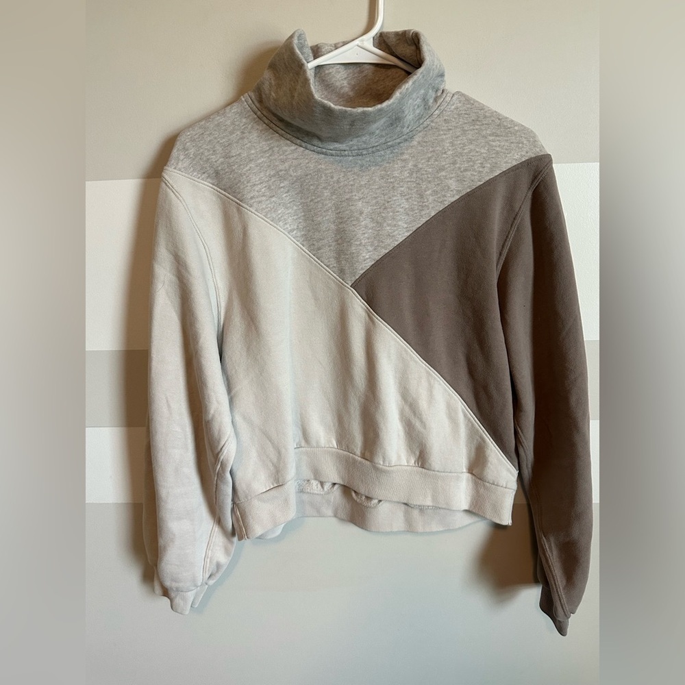sold 
Abercrombie cropped turtleneck sweatshirt